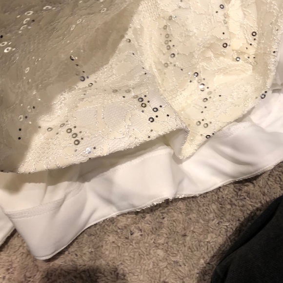 CREAM MINI DRESS - Picture 7 of 8